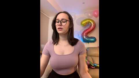 Media: radiants_two Stripchat 2023-10-06 15:36:00