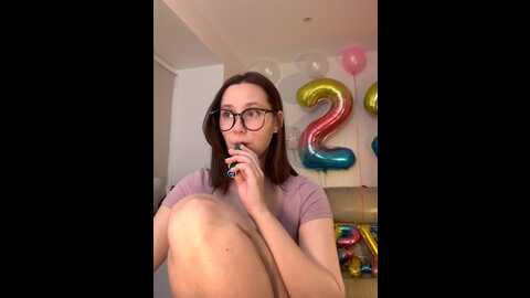 Media: radiants_two Stripchat 2023-10-06 19:08:00