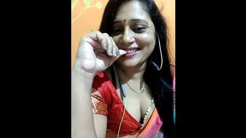Media: sexy_mona56 Stripchat 2023-10-06 18:09:00