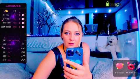 Media: _juliaspace_ Stripchat 2023-10-07 19:35:00