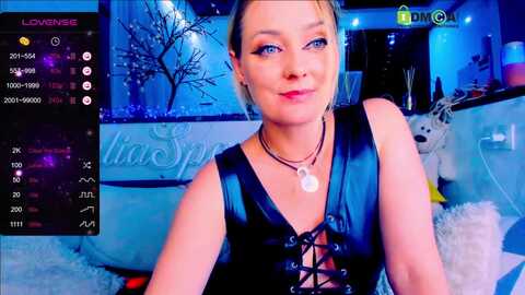 Media: _juliaspace_ Stripchat 2023-10-07 21:03:00