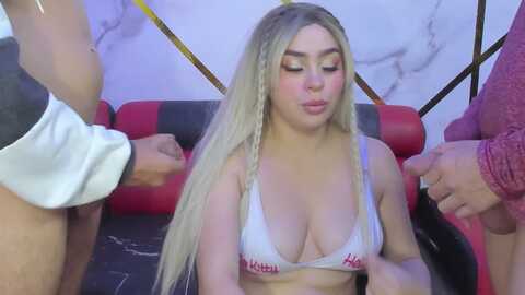 Media: hot_threesome Stripchat 2023-10-07 04:34:00