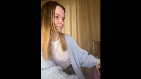Media: radiants_two Stripchat 2023-10-07 06:12:00