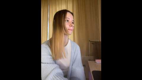Media: radiants_two Stripchat 2023-10-07 07:52:00