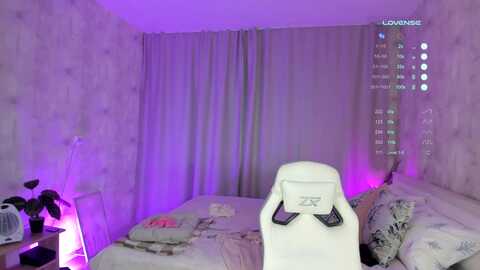 Media: tinalovess Stripchat 2023-10-07 05:37:00