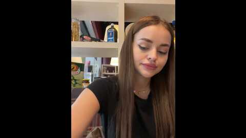 Media: angelinateller Stripchat 2023-10-08 07:31:00