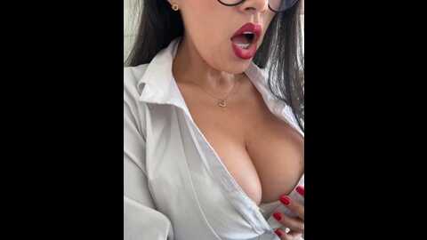 carlaconnor80 @ stripchat on 20231008
