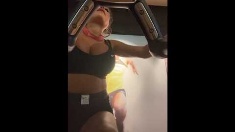 f3ckdolllucy @ stripchat on 20231008