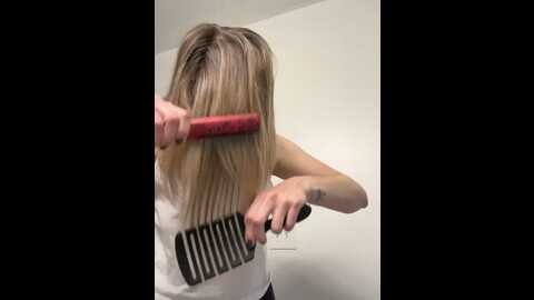 Media: ladylena1 Stripchat 2023-10-08 16:12:00