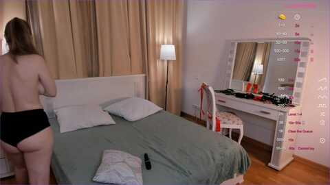 Media: louisemarians Stripchat 2023-10-08 10:00:00