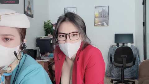 Media: mono_stewardesss Stripchat 2023-10-08 09:50:00