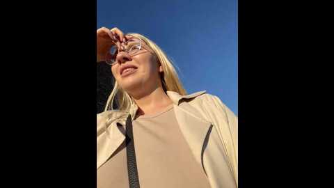 Media: newlale Stripchat 2023-10-08 09:32:00