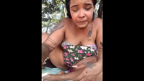 Media: nicolle_milf Stripchat 2023-10-08 19:00:00