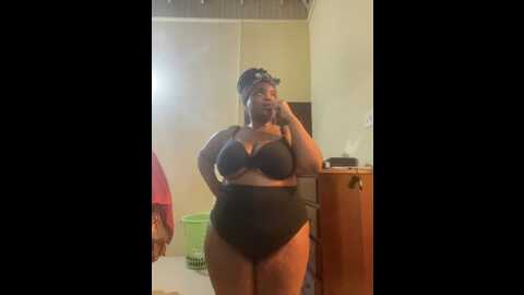 qque1 @ stripchat on 20231008