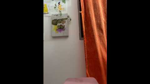 Media: sarateen1 Stripchat 2023-10-08 07:56:00