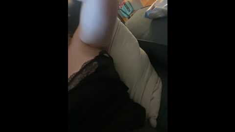 Media: tinysaraswede Stripchat 2023-10-08 05:46:00