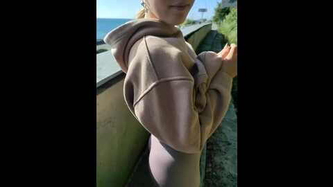 Media: two_hot_cats_love Stripchat 2023-10-08 11:14:00