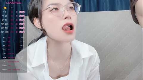 Media: wenwen1688 Stripchat 2023-10-08 04:46:00