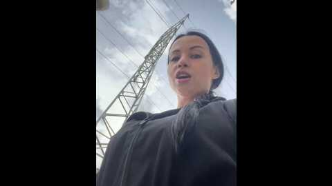 Media: crazzychicks Stripchat 2023-10-09 08:17:00