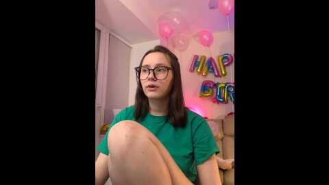 Media: radiants_two Stripchat 2023-10-09 18:48:00
