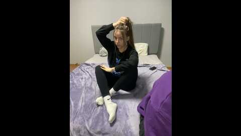 Media: seoomarry Stripchat 2023-10-08 23:01:00