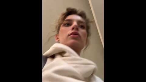 Media: _angelari_ Stripchat 2023-10-10 12:04:00