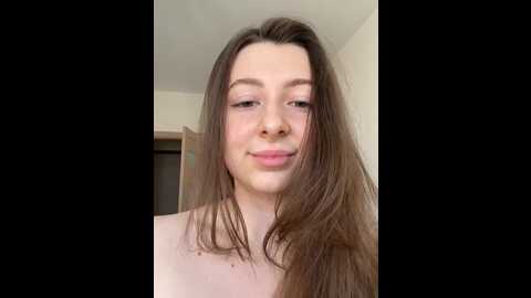 Media: curvyflawless Stripchat 2023-10-10 08:24:00