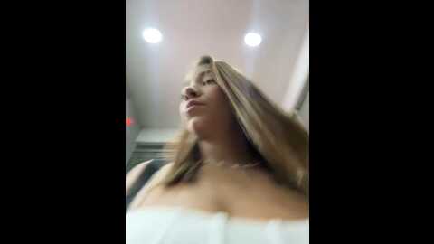 hall_16 @ stripchat on 20231010