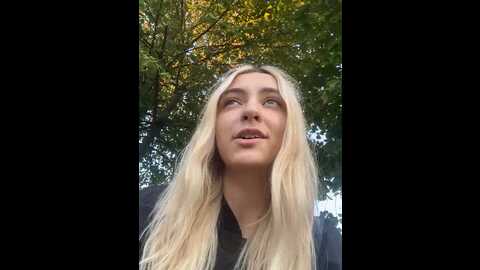 Media: misa_akerman Stripchat 2023-10-10 15:08:00