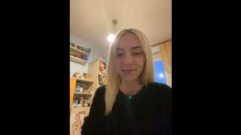 Media: misa_akerman Stripchat 2023-10-10 16:12:00