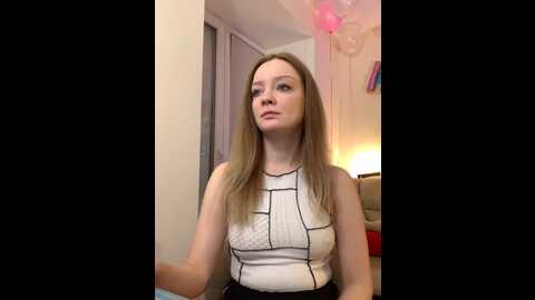 Media: radiants_two Stripchat 2023-10-10 00:36:00