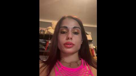 Media: sarahqueen001 Stripchat 2023-10-10 17:16:00