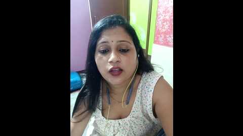 Media: sexy_mona56 Stripchat 2023-10-10 13:54:00