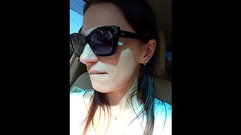 Media: brilliant_queen1 Stripchat 2023-10-11 01:56:00
