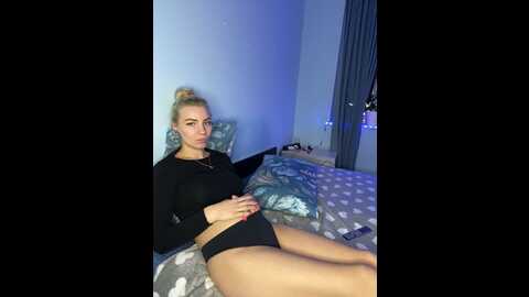 Media: hulklisandra Stripchat 2023-10-10 23:25:00