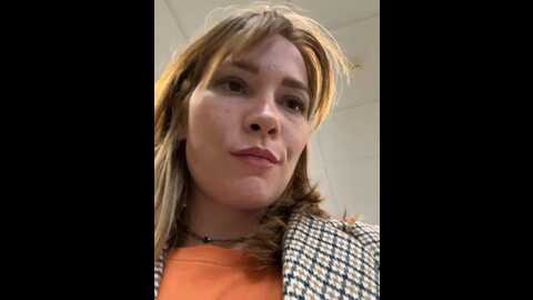 Media: lavenderhot Stripchat 2023-10-11 10:27:00