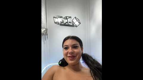 Media: redasshottie Stripchat 2023-10-11 09:31:00
