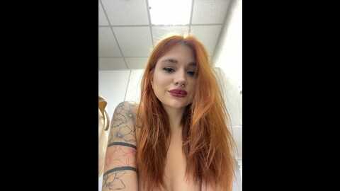 redkarina @ stripchat on 20231011