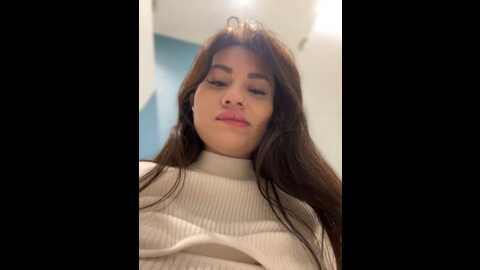 Media: wet__bunny Stripchat 2023-10-11 11:11:00