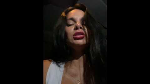 Media: cataleyarusso Stripchat 2023-10-12 23:06:00