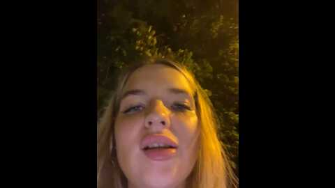 Media: legally_blonde Stripchat 2023-10-12 11:57:00
