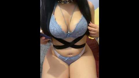 Media: saralita22 Stripchat 2023-10-11 23:10:00