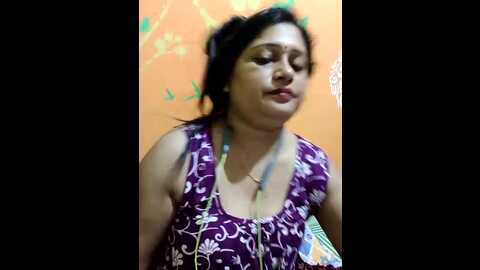 Media: sexy_mona56 Stripchat 2023-10-12 04:44:00