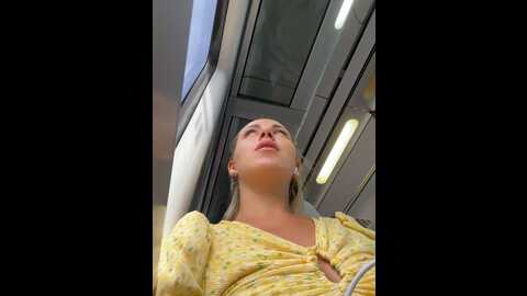 Media: streetdoll Stripchat 2023-10-12 15:04:00