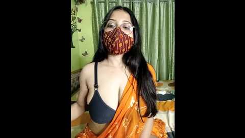 Media: lisa_bhabi Stripchat 2023-10-13 21:05:00