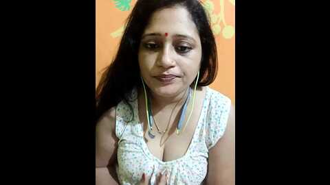 Media: sexy_mona56 Stripchat 2023-10-13 05:40:00