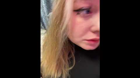 Media: sofiaadams Stripchat 2023-10-13 05:56:00
