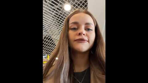 Media: angelinateller Stripchat 2023-10-14 03:34:00