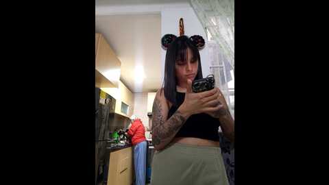 Media: charlotte_stevenss_ Stripchat 2023-10-14 20:03:00