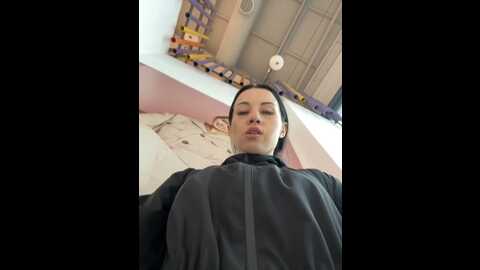 Media: crazzychicks Stripchat 2023-10-14 09:41:00
